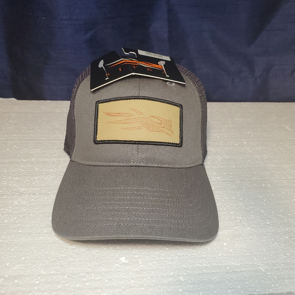 NEW Sitka Gray Meshback Snapback Topo Logo Patch Trucker Hat